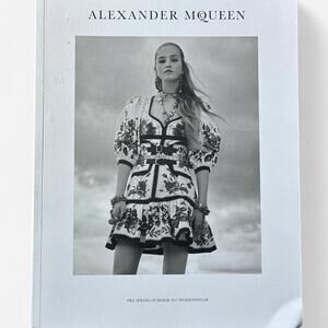 ALEXANDER MQUEEN PRE S/S 2017 WOMENSWEAR look book catalog
